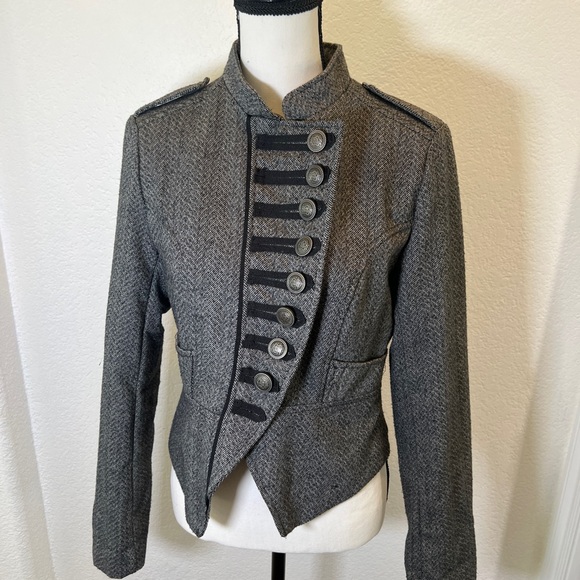 Fitted jacket sergeant pepper style tweed vibes with gorgeous button detail - Picture 1 of 17